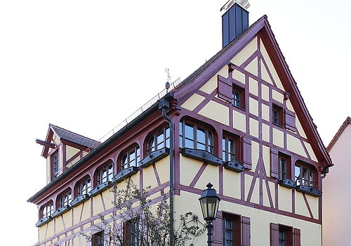 Außenansicht des historischen Fachwerkstadels - Foto © Stefan Schaller