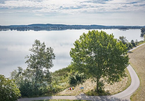 Wanderweg am Altmühlsee