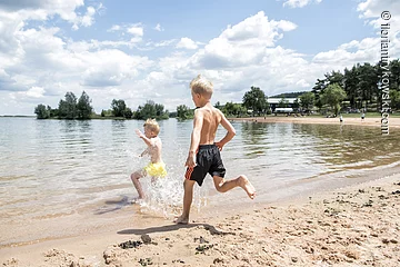Kind Strand Brombachsee
