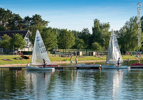 Segelboote auf dem Rothsee