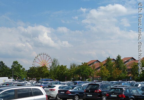 Parkplatz Volksfestplatz Neumarkt