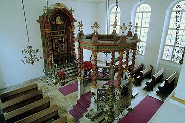 Synagoge_Kirchenraum von oben Ansbach