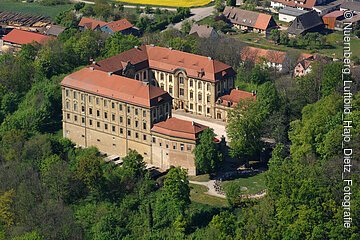 Barockschloß der Hohenloher Schillingsfürst©Hajo Dietz