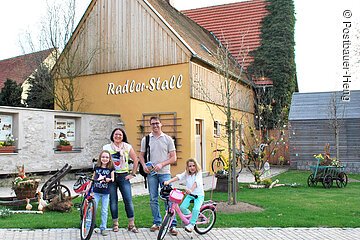 Radlerstall in Postbauer-Heng