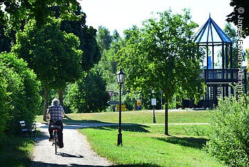 Schiessweiher - Rundweg mit Aussichtsturm in Wolframs-Eschenbach